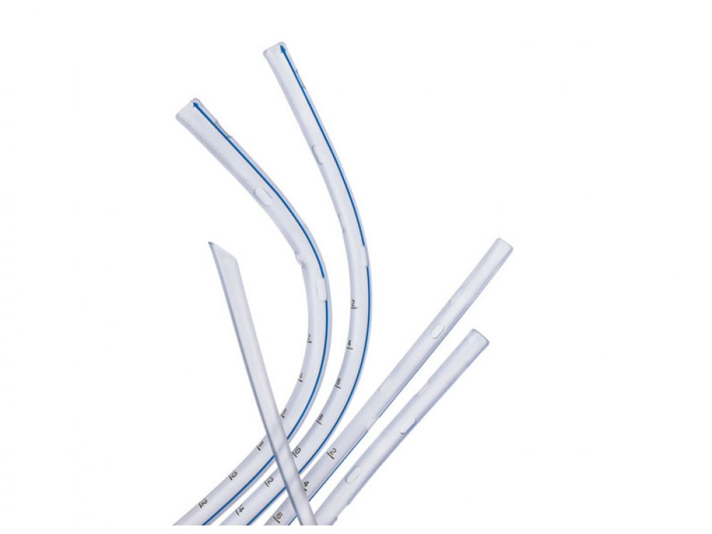 Angled Thoracic Catheter